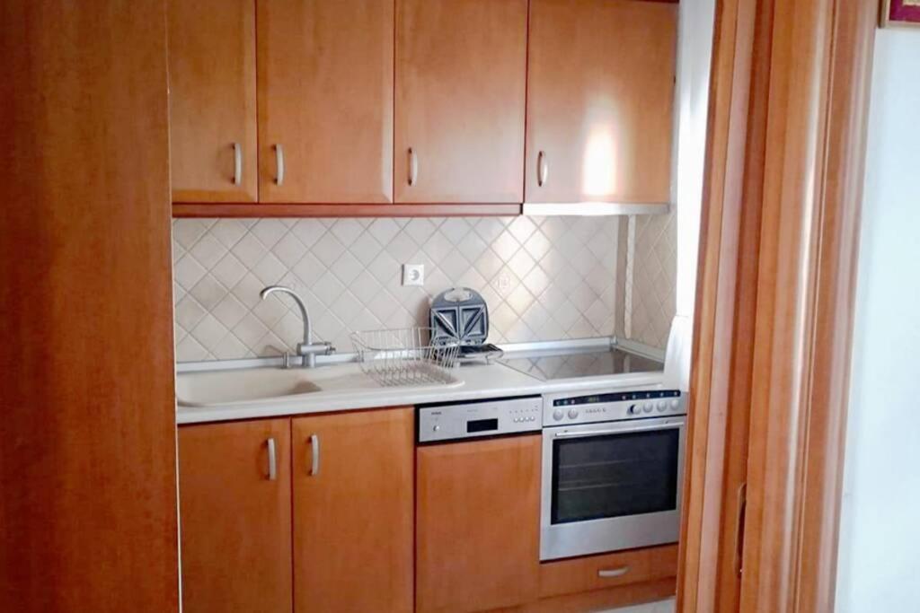 Apartment With Two Bedrooms In City Centre In Drama Greece Ngoại thất bức ảnh
