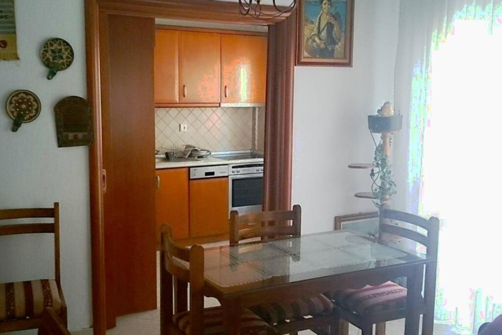 Apartment With Two Bedrooms In City Centre In Drama Greece Ngoại thất bức ảnh